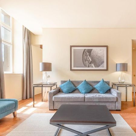 Guestready - Time Out 105 Apartment Lisbon Bagian luar foto